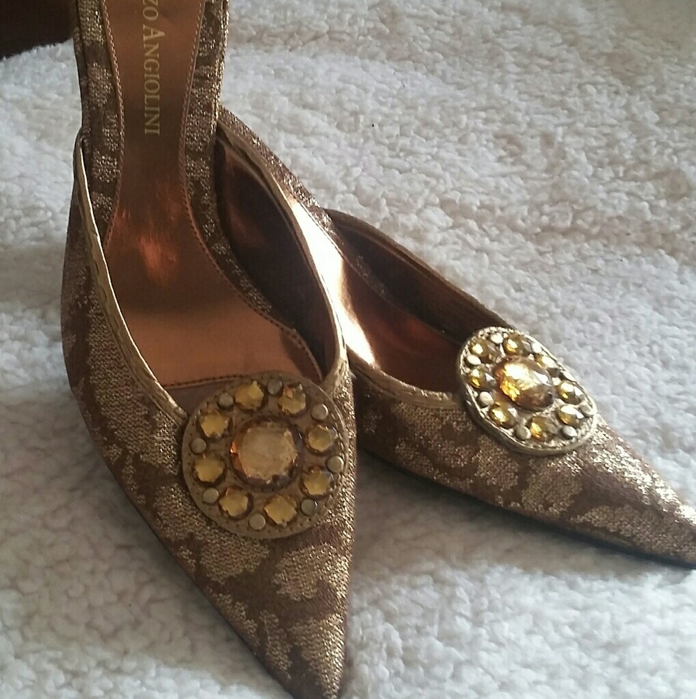 Exquisite Jeweled Designer Shoes